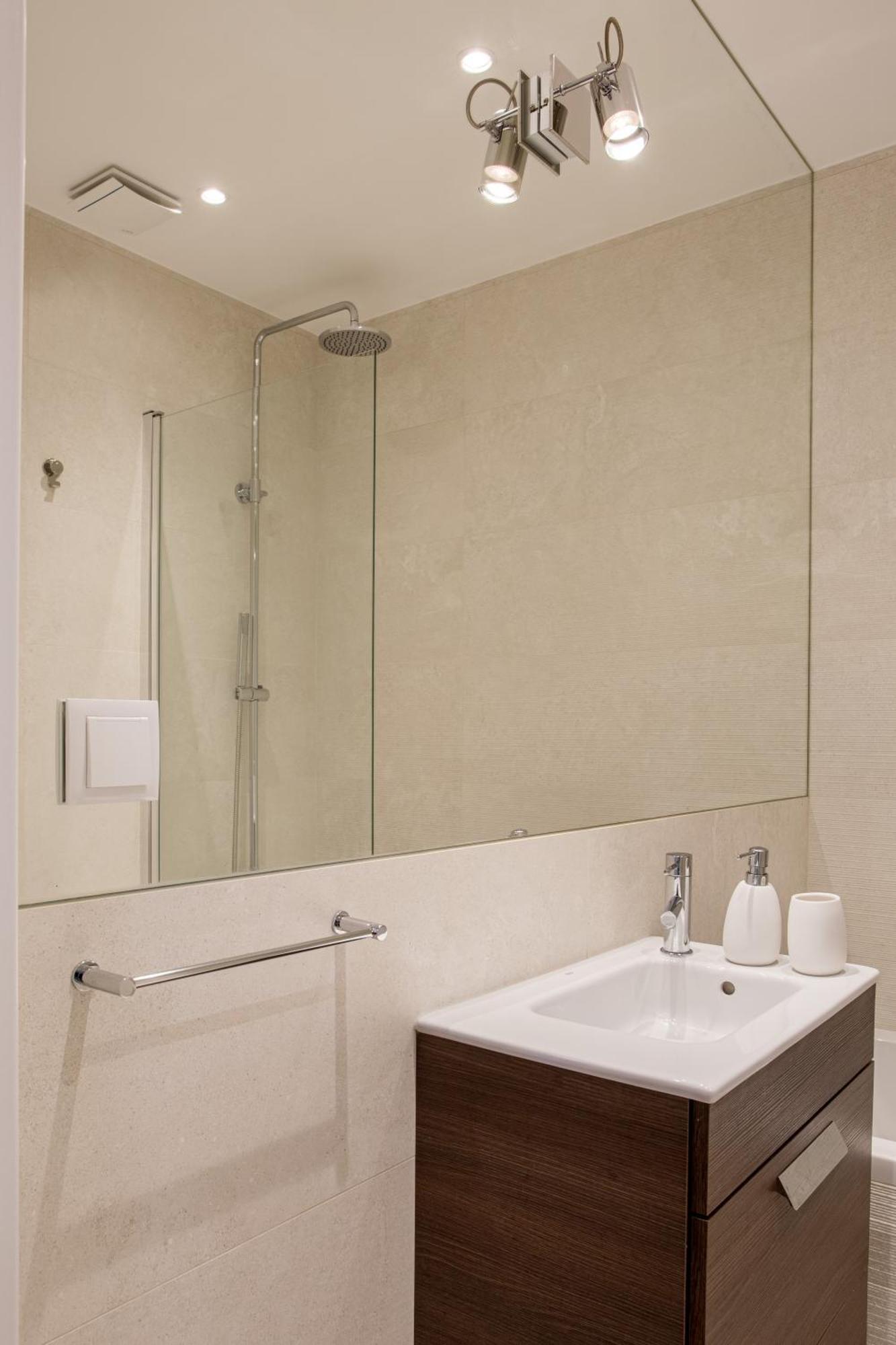 Appartement 3br Duplex With Lift & Ac By Host For Us Lissabon